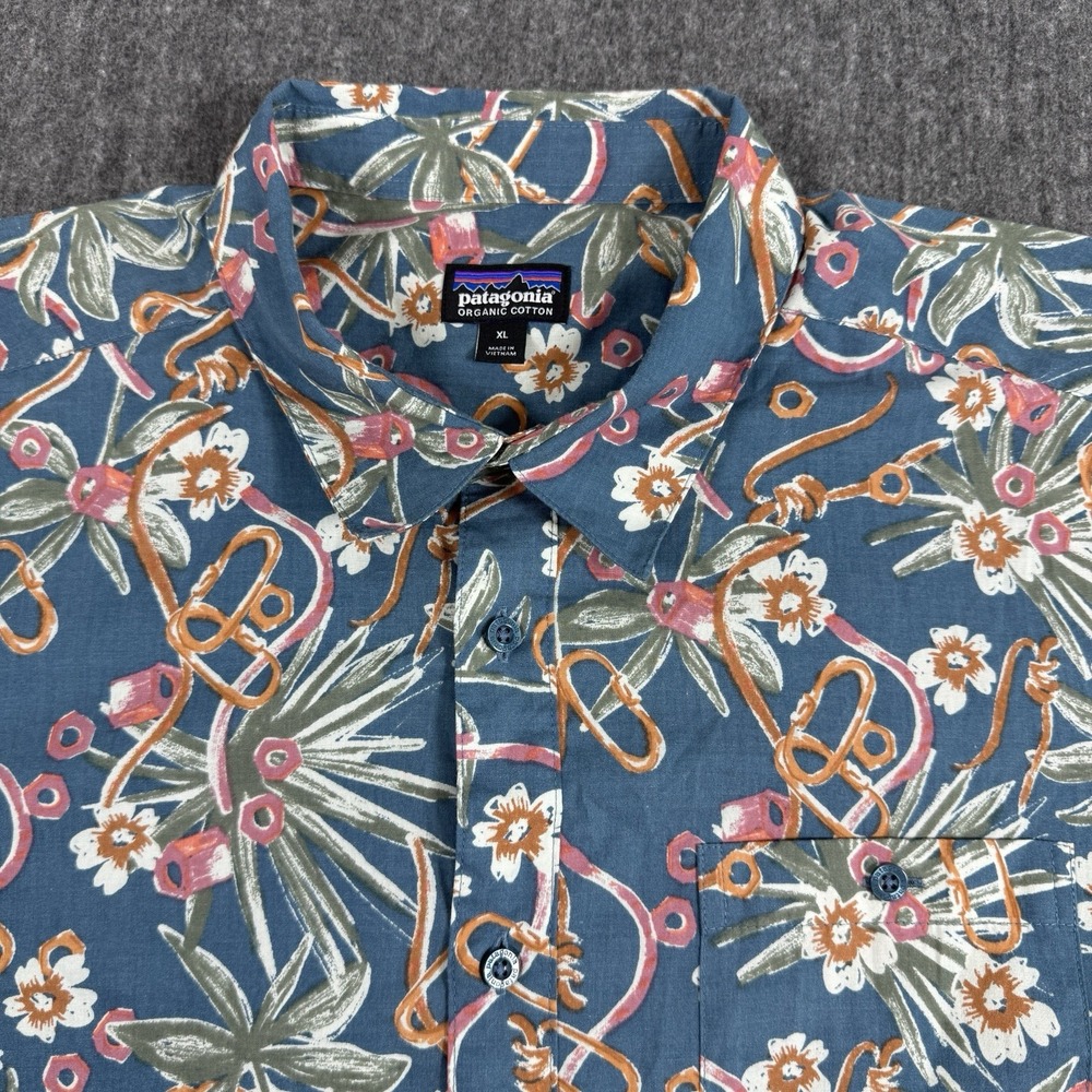 Patagonia Men's XL Organic Cotton Climbing Print Shirt Floral Carabiner